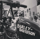 Manillar de ventana plana Harley Davidson de 10" de alto y 24" de ancho